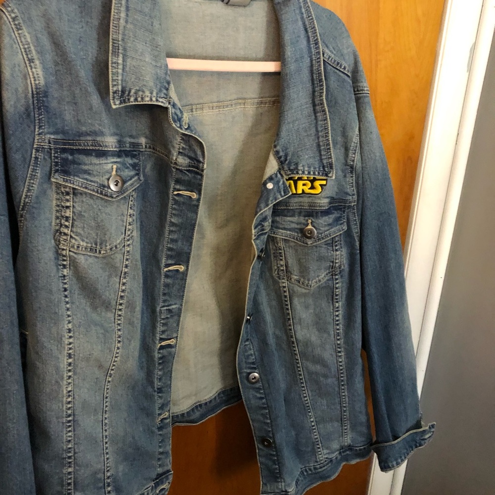 Excellent used condition worn once Star Wars Jean jacket